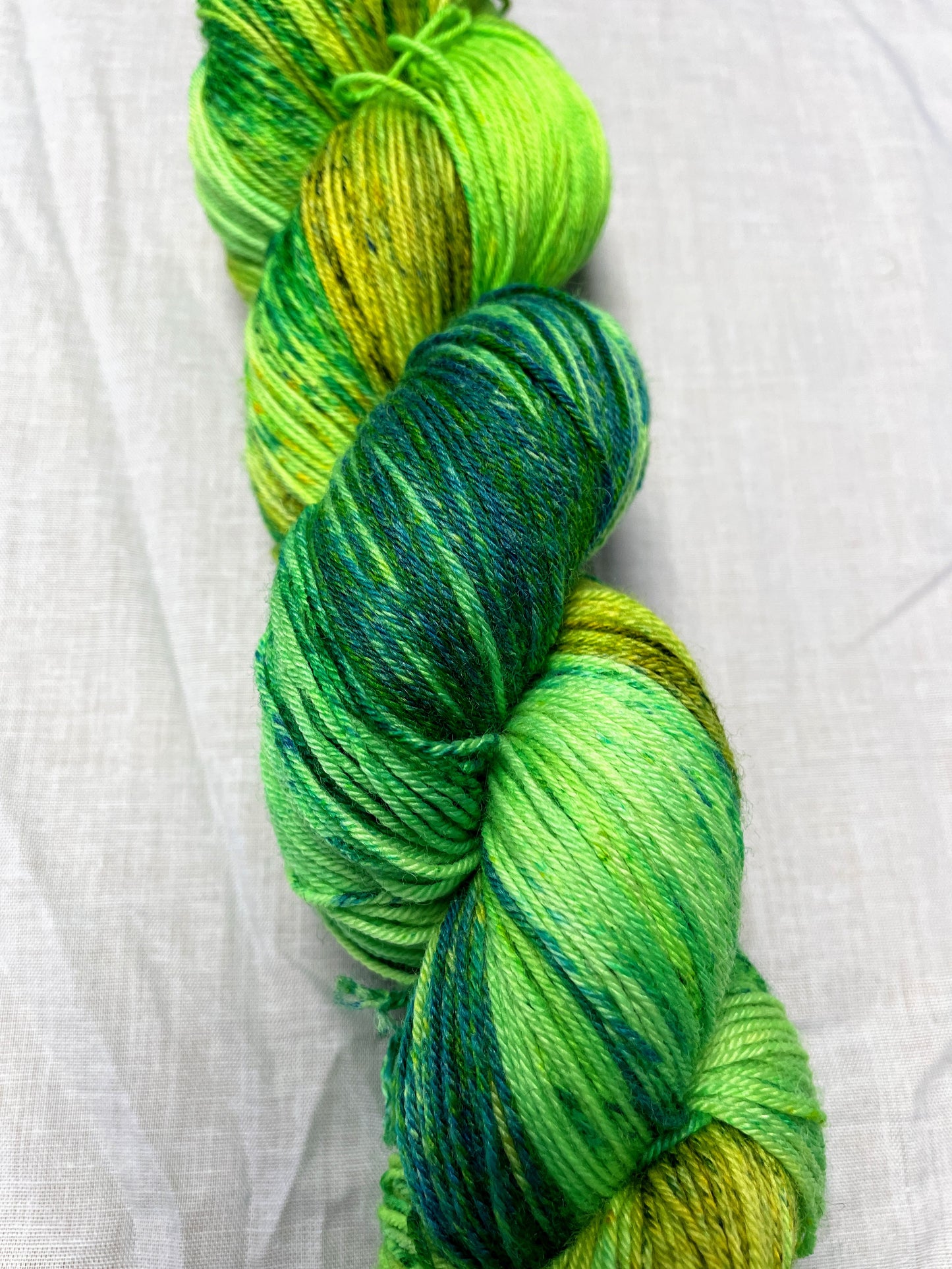 100g Super Apple Sprinkles - Hand-dyed Yarn