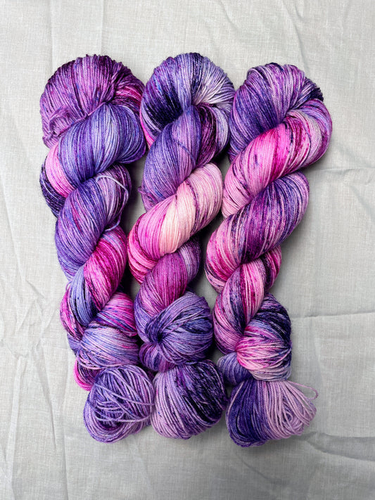 100g Super Berry Sprinkles - Hand-dyed Yarn