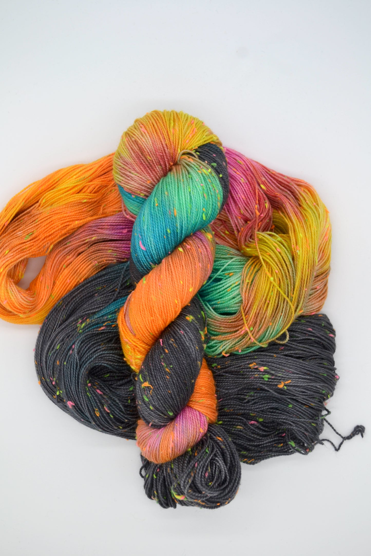 100g 4ply Neon Neps Fireworks Hand-dyed Yarn