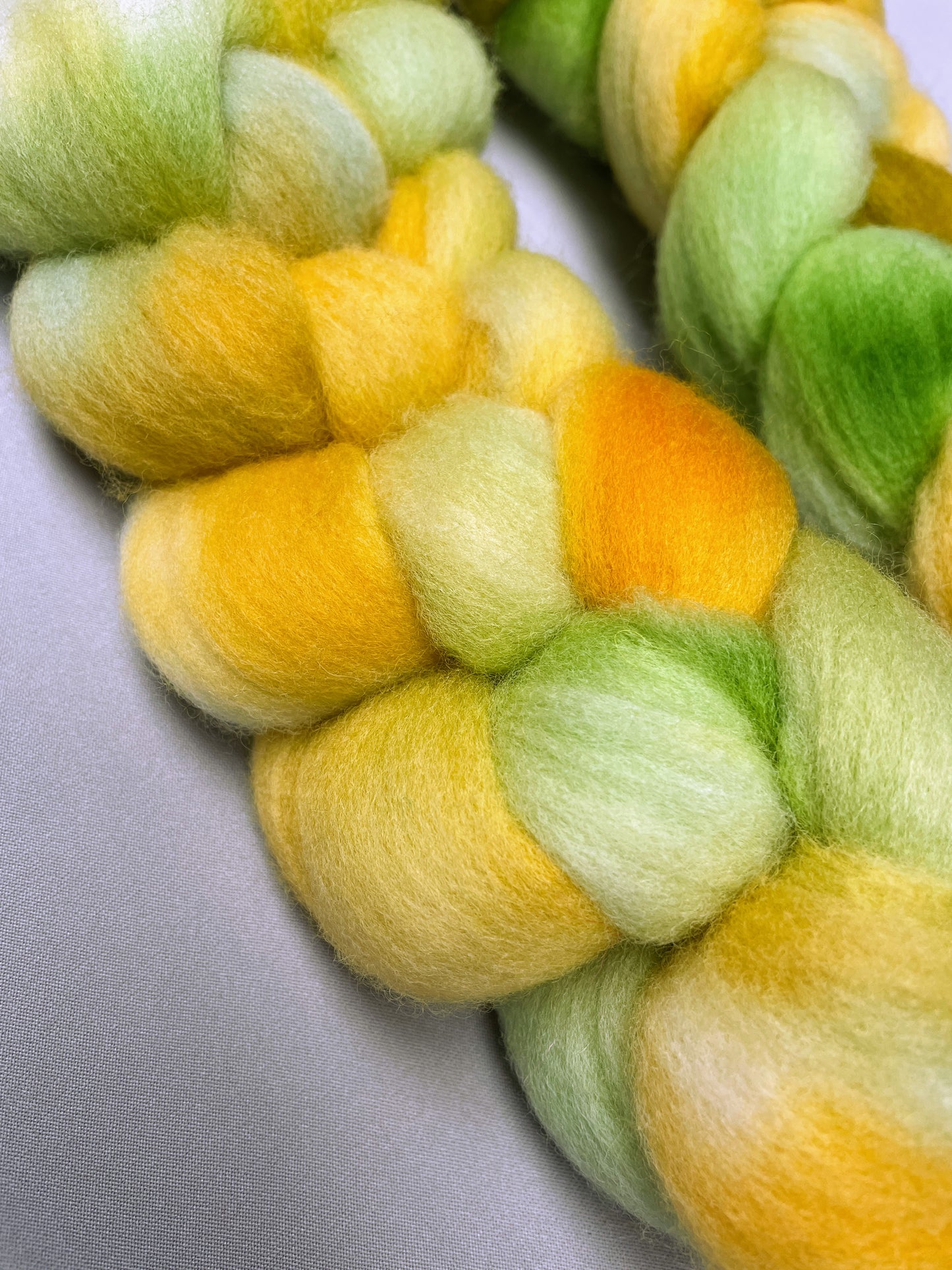 Polwarth - Lemon & Lime 100g Fibre Roving