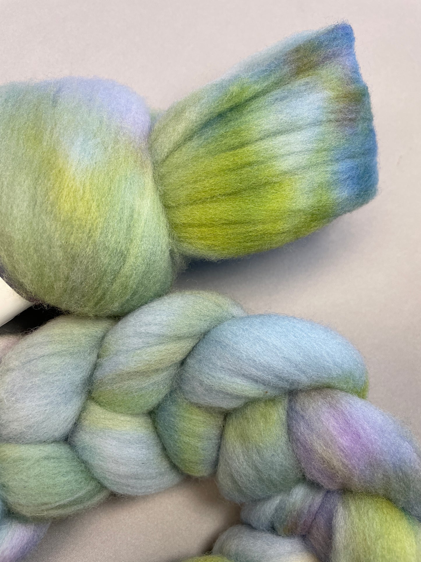 Rambouillet - Babbling Brooks 100g Fibre Roving