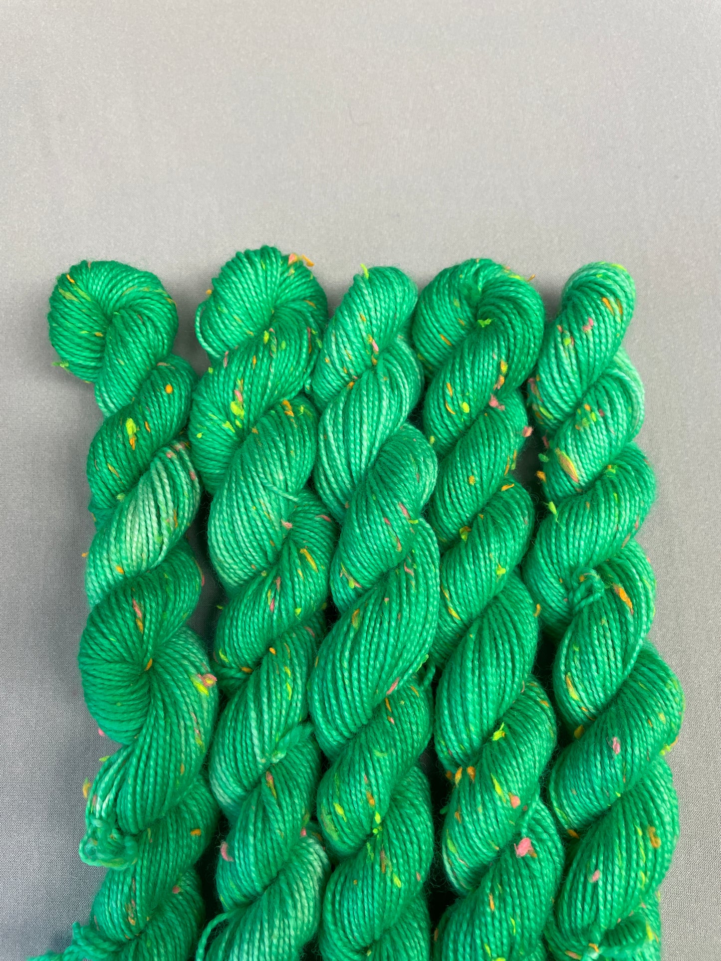 20g Peppermint (semi-solid) - Hand-dyed Yarn
