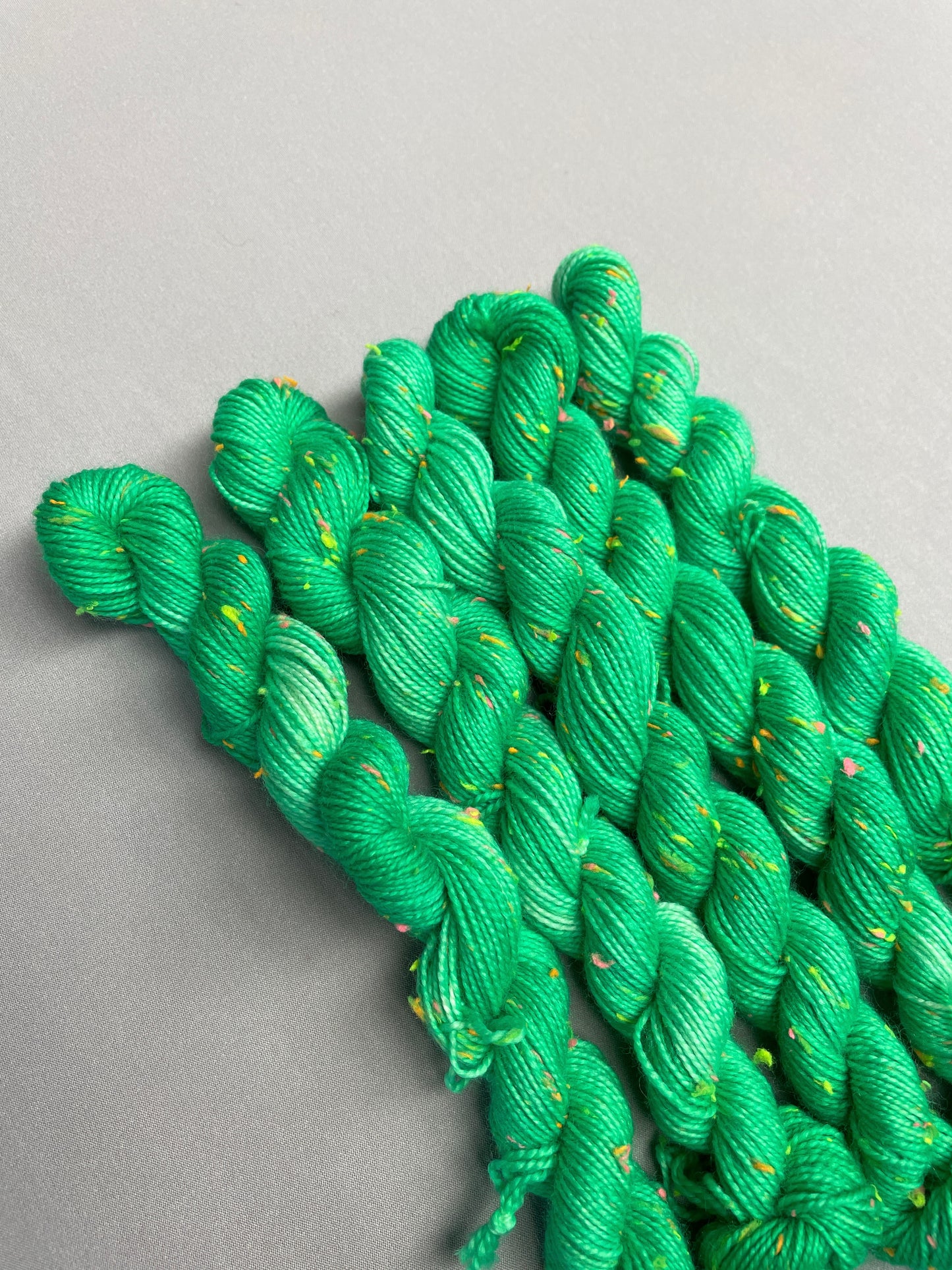 20g Peppermint (semi-solid) - Hand-dyed Yarn