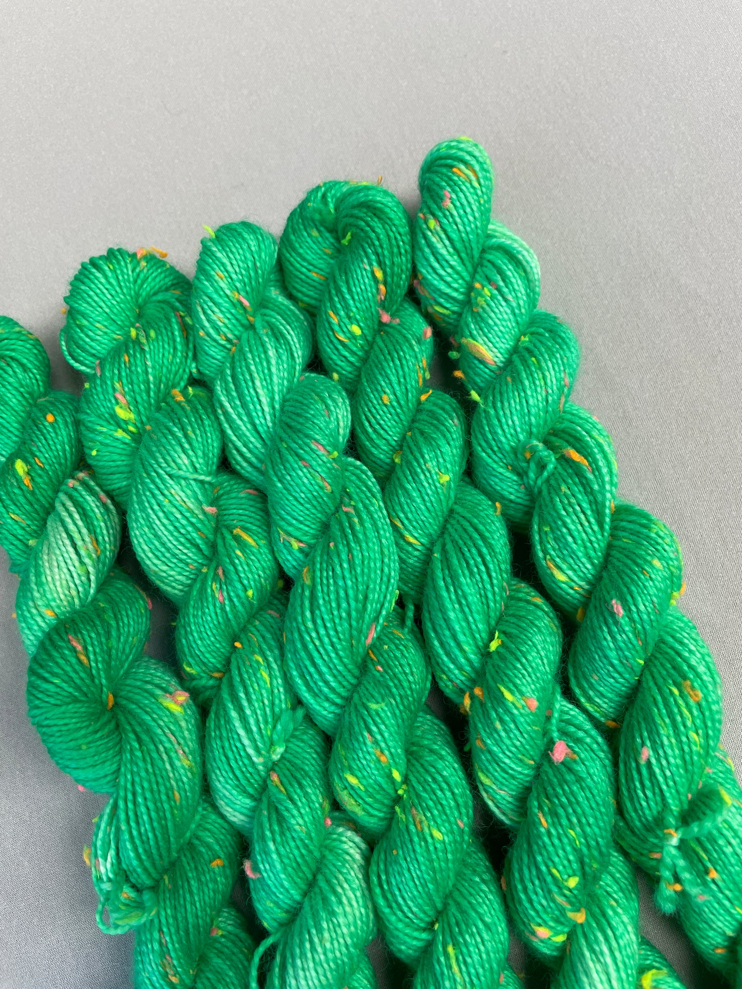 20g Peppermint (semi-solid) - Hand-dyed Yarn