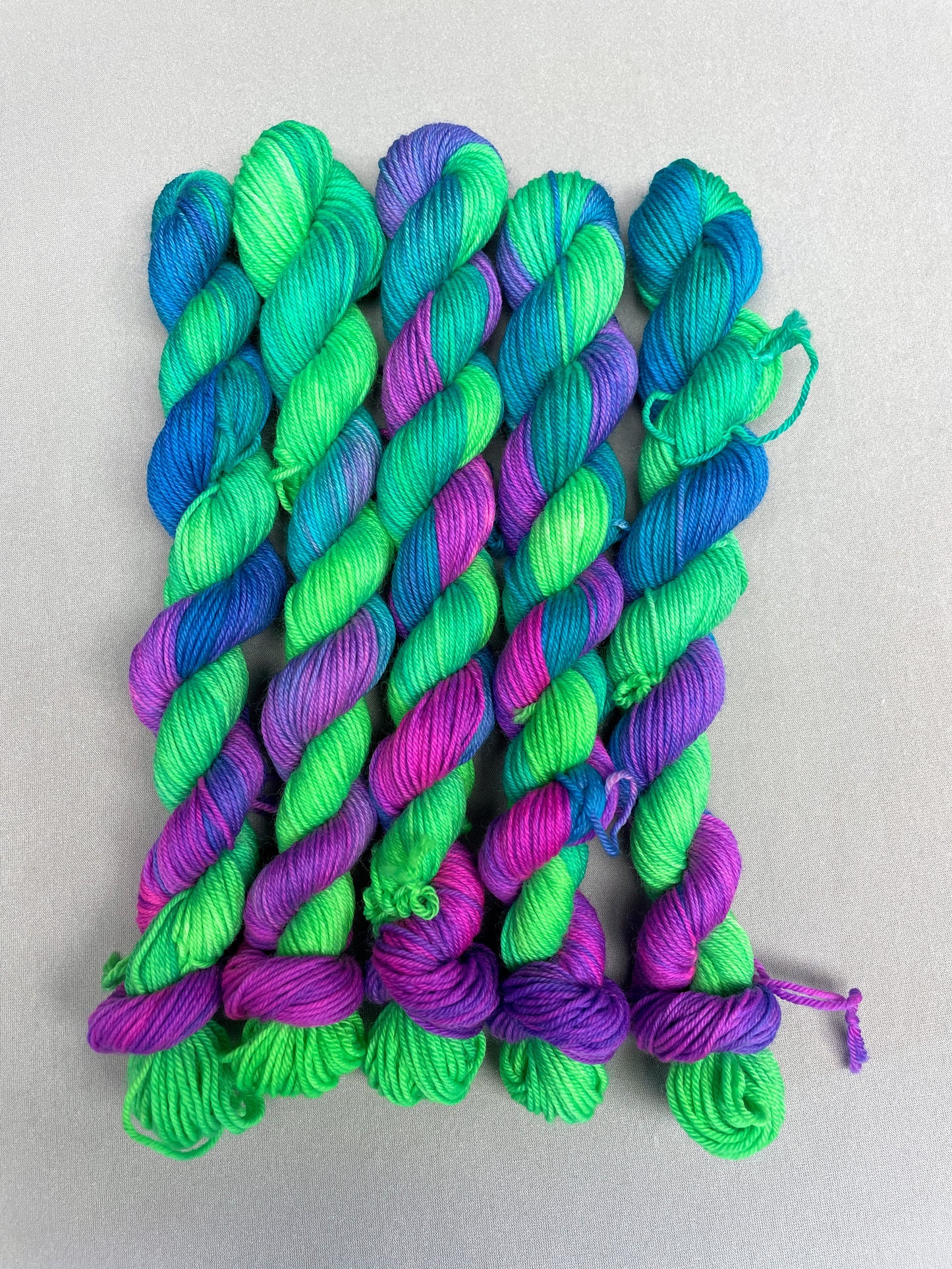 20g Tropical - Hand-dyed Yarn