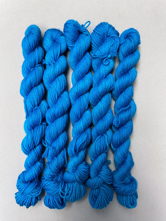 20g Turquoise (semi-solid) - Hand-dyed Yarn