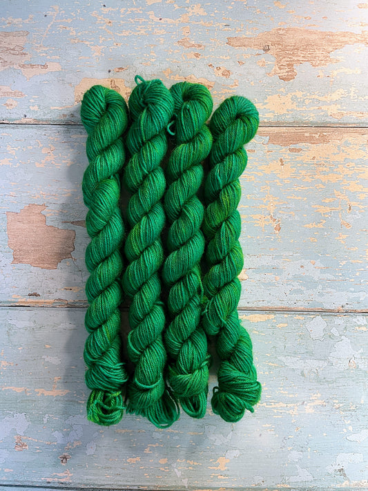 20g Emerald (semi-solid) - Hand-dyed Yarn