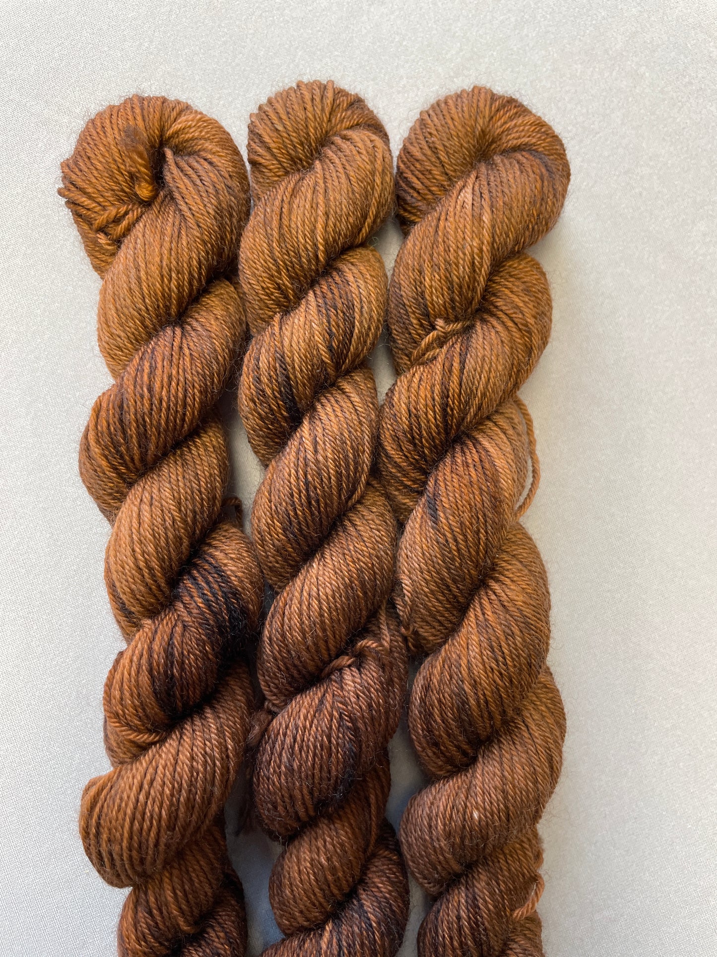 20g Chestnut (semi-solid) - Hand-dyed Yarn