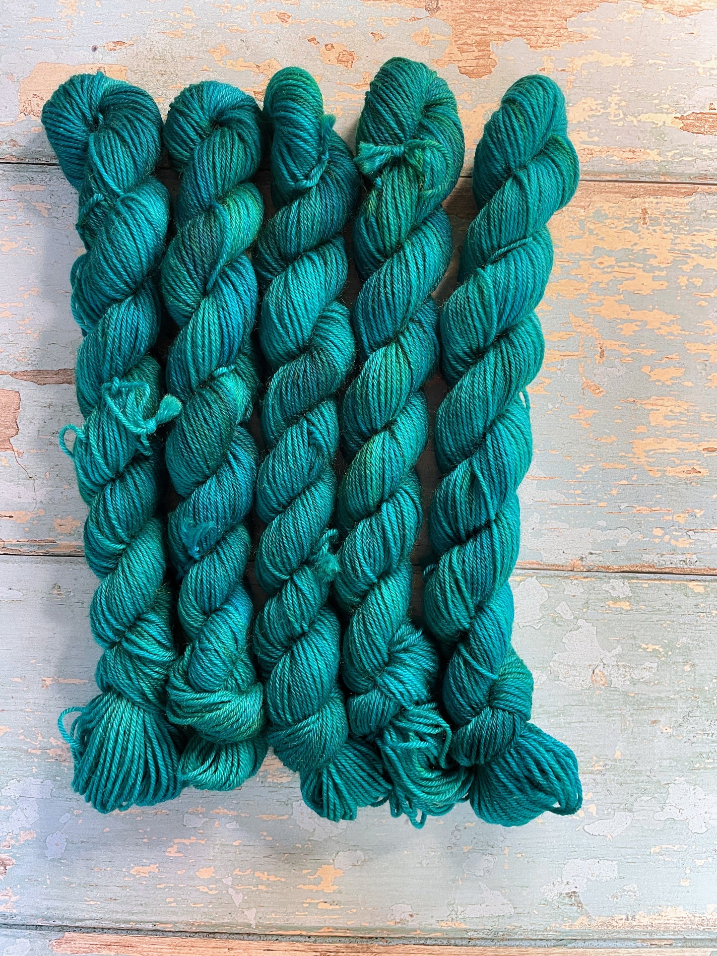 20g Teal (semi-solid) - Hand-dyed Yarn