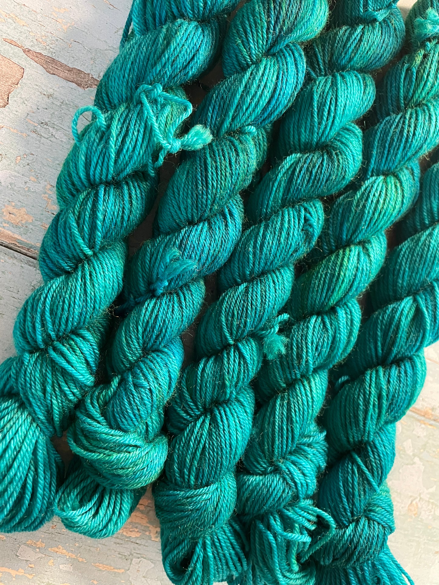 20g Teal (semi-solid) - Hand-dyed Yarn
