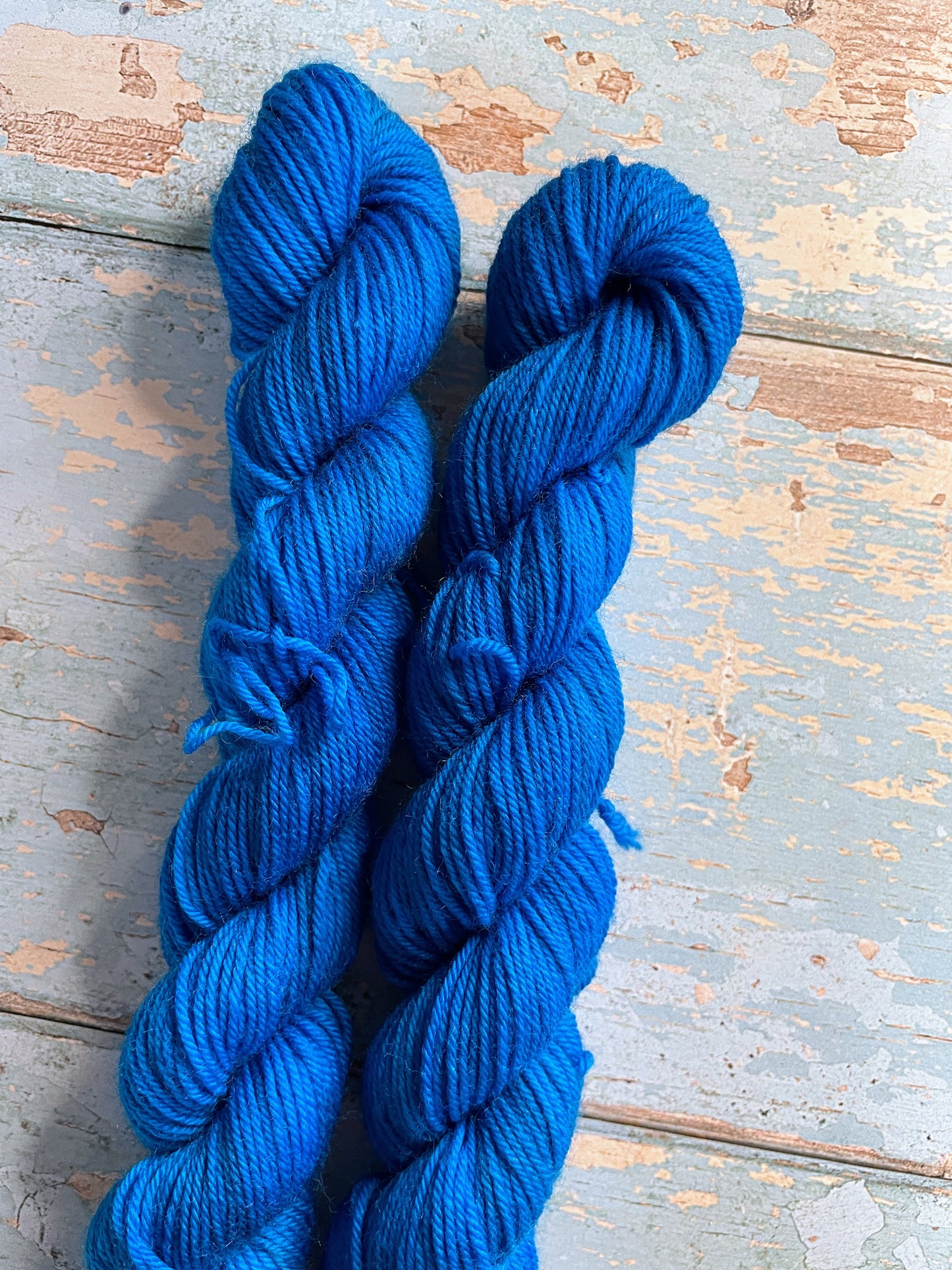 20g Cyan (semi-solid) - Hand-dyed Yarn