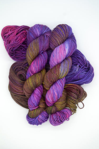 100g DK Merino/Nylon 033