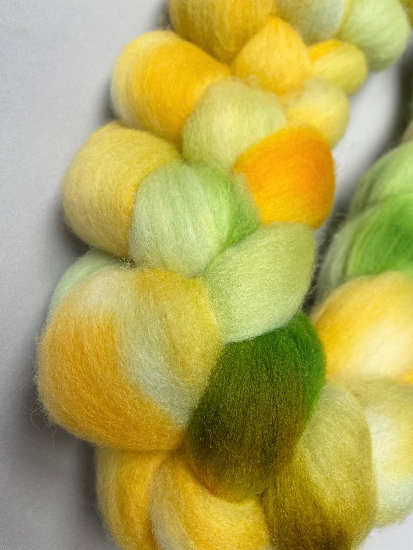 Polwarth - Lemon & Lime 100g Fibre Roving
