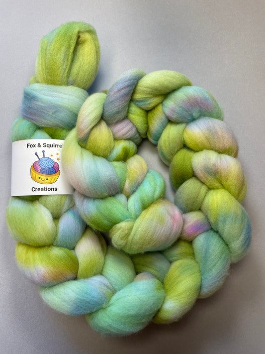 Rambouillet - Spring Flowers 100g Fibre Roving