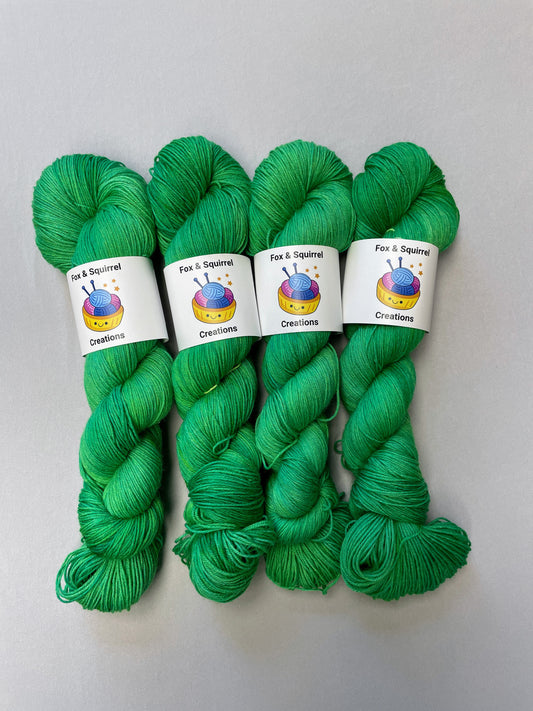 100g Emerald (semi-solid) - Hand-dyed Yarn