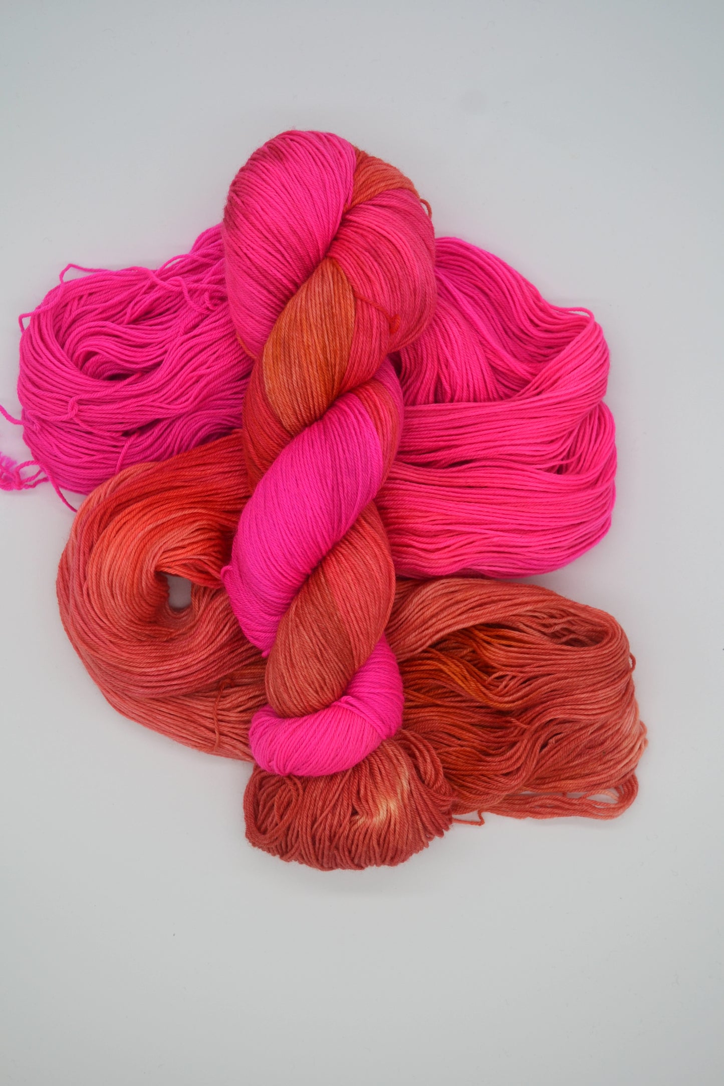 100g Sock Hot Flamingo Hand-dyed Yarn
