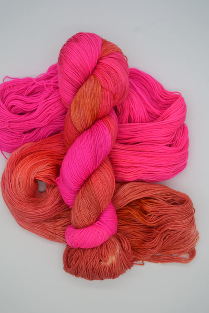 100g Sock Hot Flamingo Hand-dyed Yarn