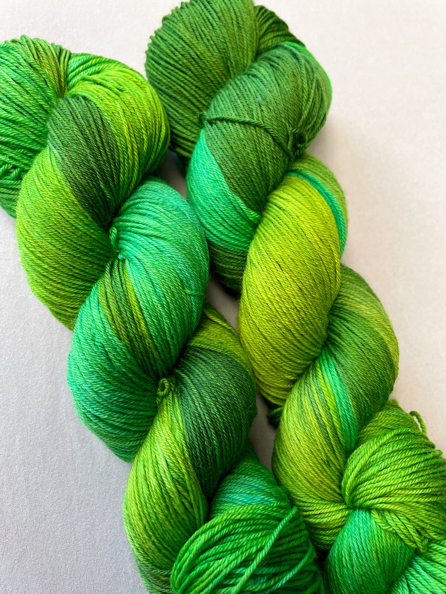 100g Mossy Frog - Hand-dyed Yarn