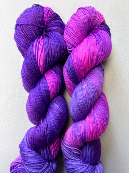 100g Purple Thistle - Hand-dyed Yarn