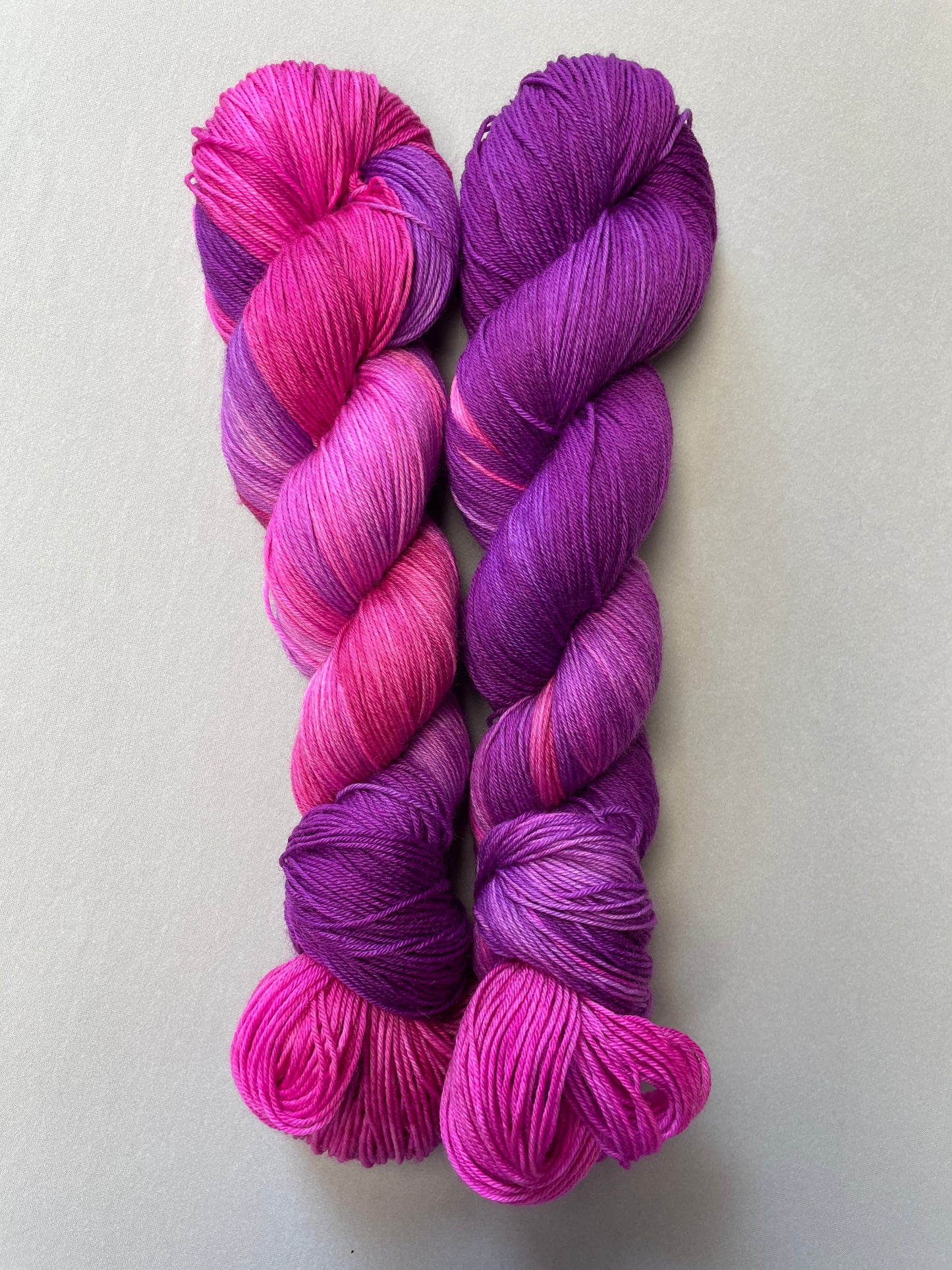 100g Raspberry Mist - Hand-dyed Yarn