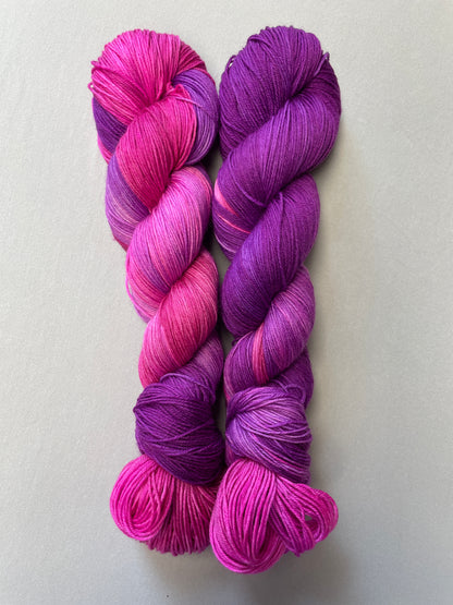 100g Raspberry Mist - Hand-dyed Yarn