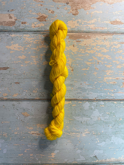 20g Sunshine (semi-solid) - Hand-dyed Yarn