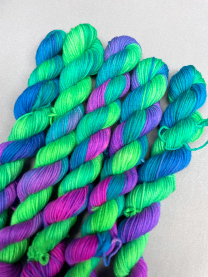 20g Tropical - Hand-dyed Yarn