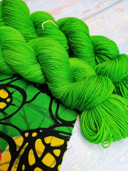 Sock - Kelly Green 100g Hand-dyed Yarn