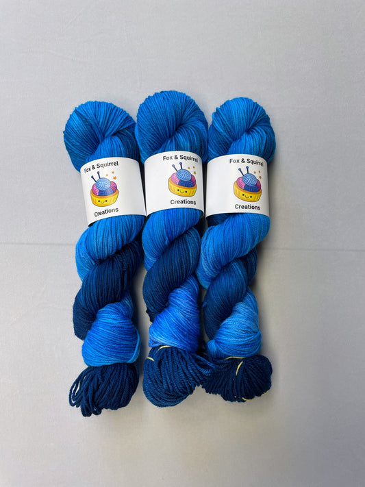 DK - Waves 100g Hand-dyed Yarn