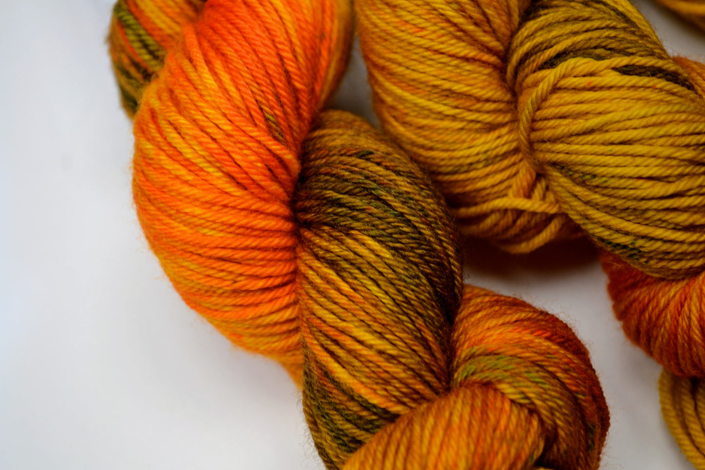 100g DK Merino/Nylon 001