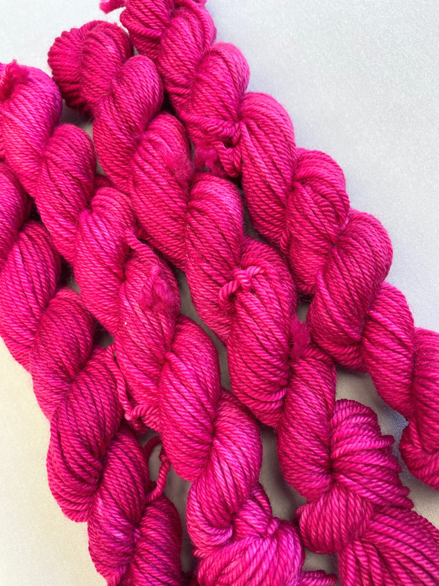 DK - Raspberry 20g Mini Skein