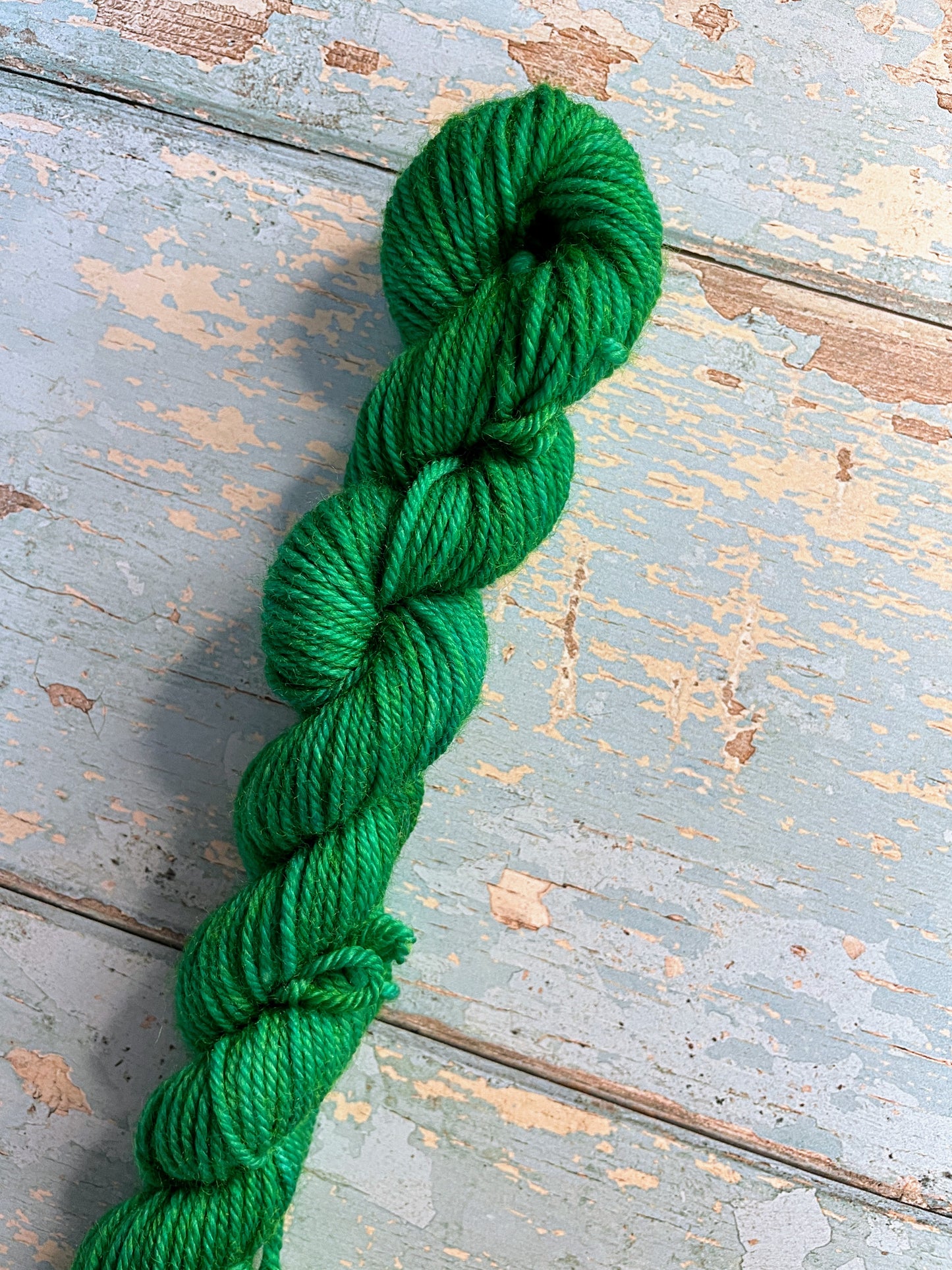 DK - Emerald 20g Mini Skein