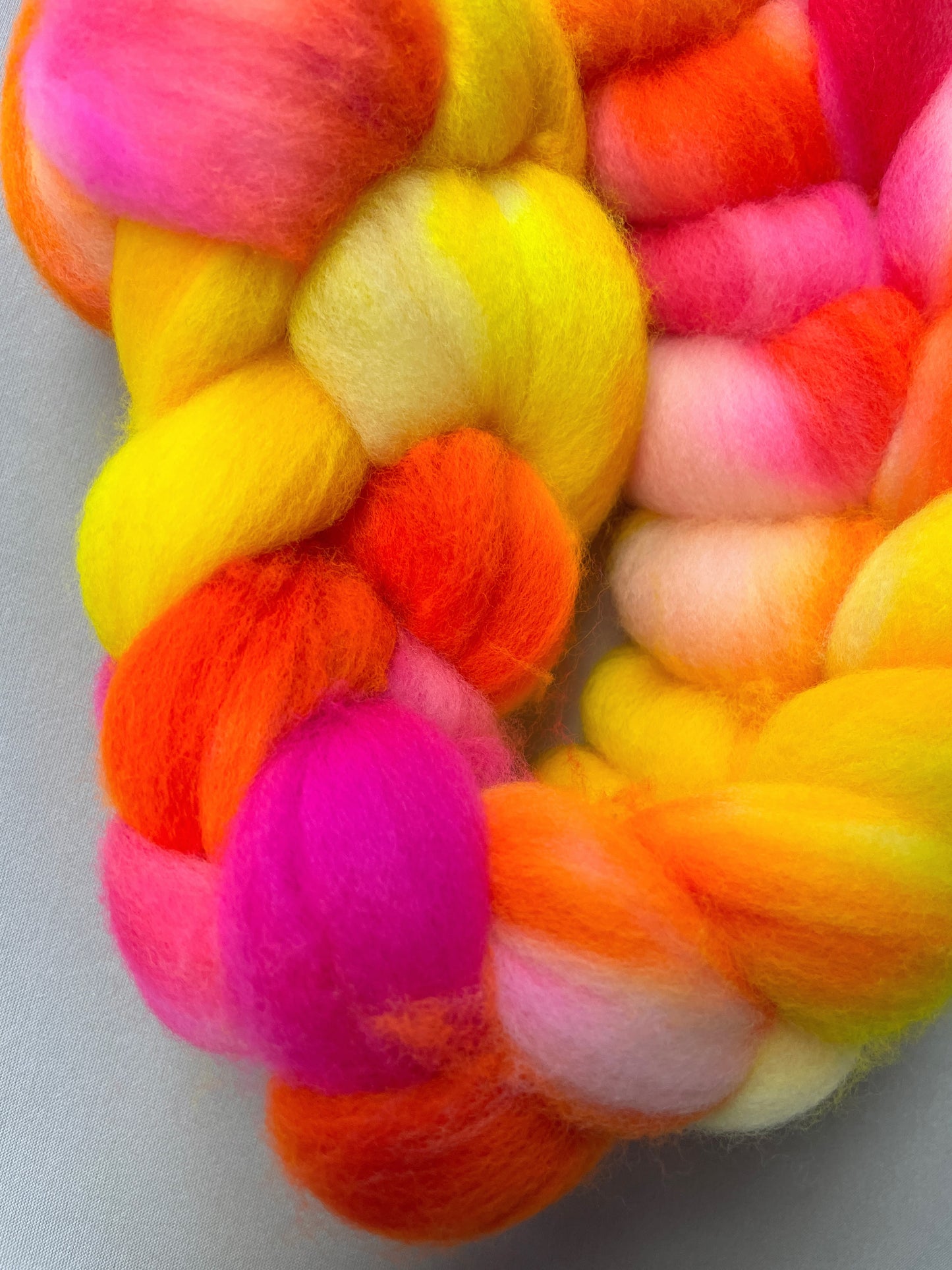 Merino (Superwash) - Neon Funk 100g Fibre Roving