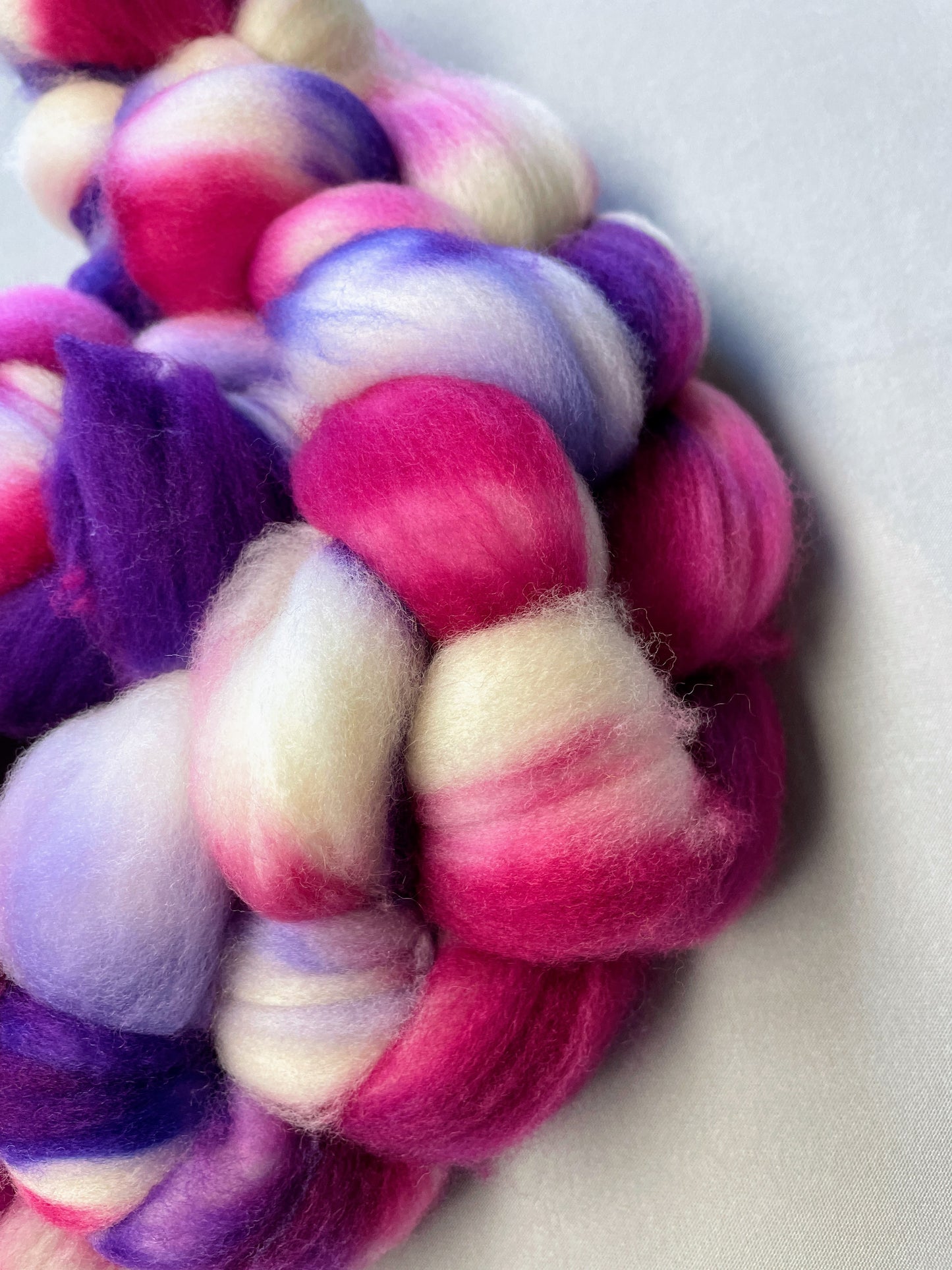 Merino (Superwash) - Winter Berries 100g Fibre Roving