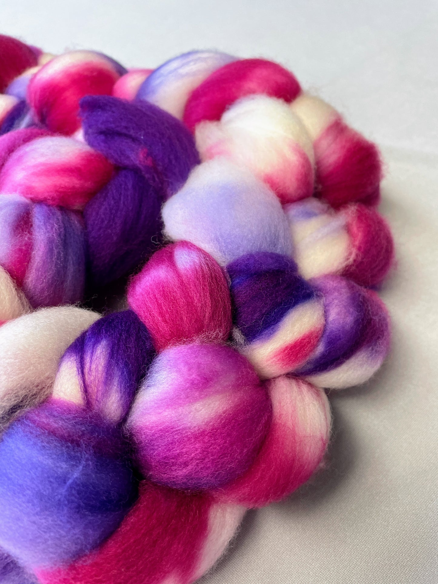 Merino (Superwash) - Winter Berries 100g Fibre Roving